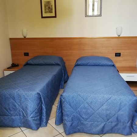 מילאנו Albergo Salerno מראה חיצוני תמונה